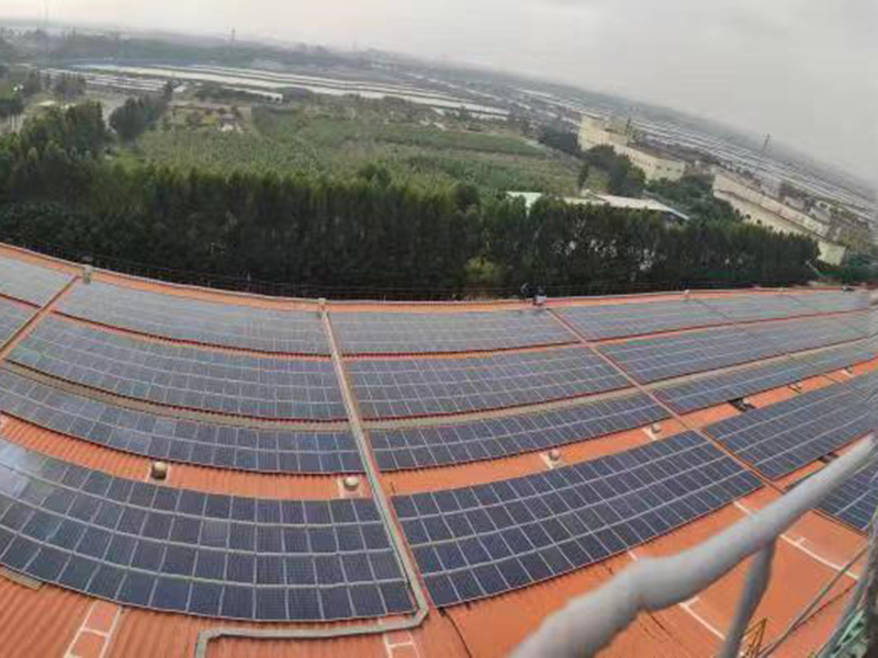 廣州南沙工廠屋頂9MW工商業(yè)分布式并網(wǎng)光伏電站